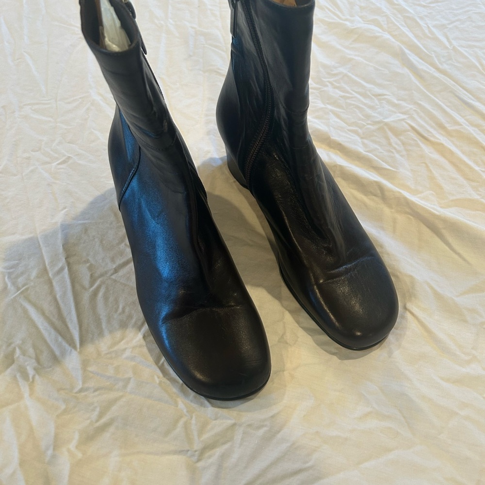Taryn Rose Ankle Boots